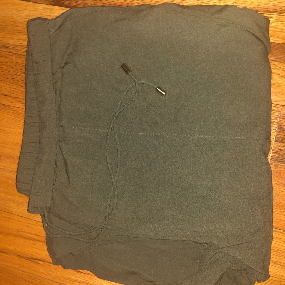 Haute Hippie Joggers Size: Small